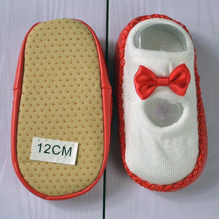 Новые милые носки с бантиком для малышей 0-3 лет нескользящие носки для малышей на осень и зиму клеевая обувь для малышей хлопковые детские носки