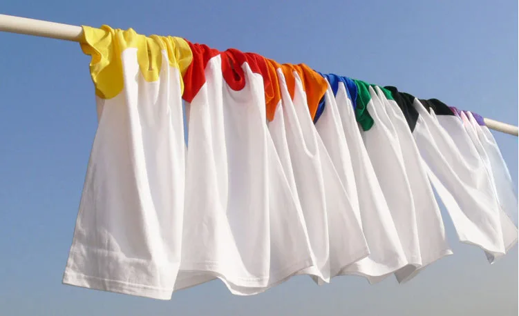 2735573884_437826068