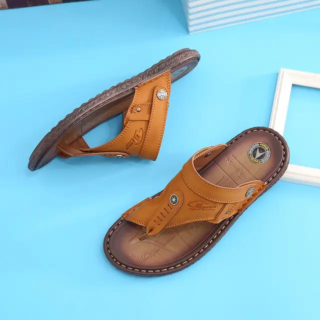 LAISUMK Brand Fashion Men Beach Sandals High Quality Leather Beach Sandals Summer Breathable