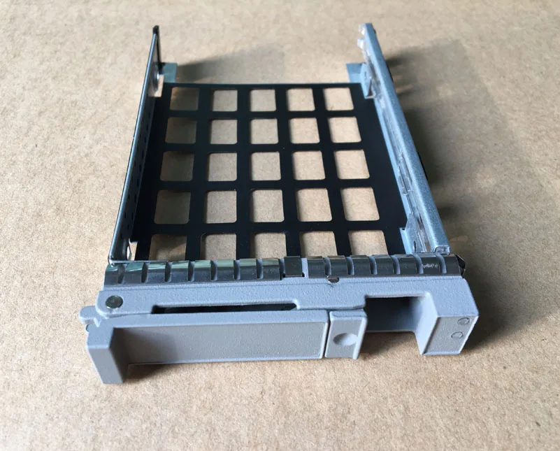 Free Shipping 2.5" Hard Drive Tray HDD Caddy Caddies Bracket 800-35052-01 For UCS Server | Компьютеры и офис
