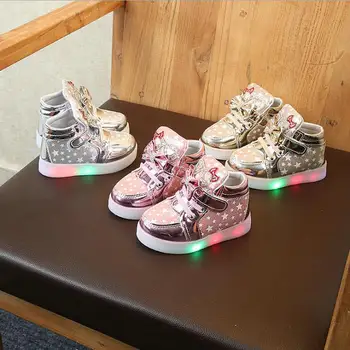 

New Fashion Children Shoes With Flash Light Boys Shoes Autumn Spring Breathable Girls Cartoon Sneakers Kids Led Kids Sport Shoes