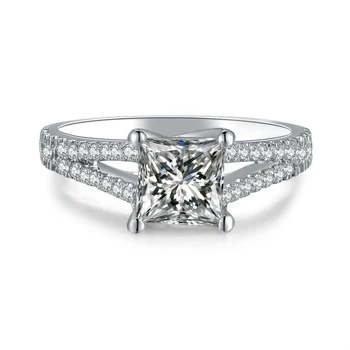 

Solid 925 Sterling Silver 2Ct 7*7mm Princess Cut Test Positive G-H Moissanite Diamond Ring test positive WARRANTY
