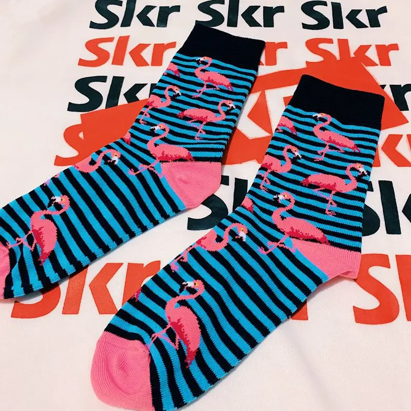 

SP&CITY News Women Funny Flamingo Patterned Skateboard Socks Harajuku Cotton Hip Hop Cool Lip Socks Fashion Art Cheap Female Sox