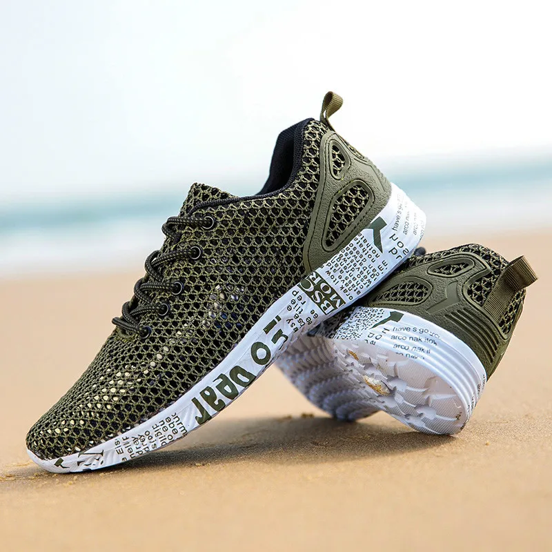

Summer fashion lightweight and comfortable large size breathablemesh men's shoes wading shoes casual shoes