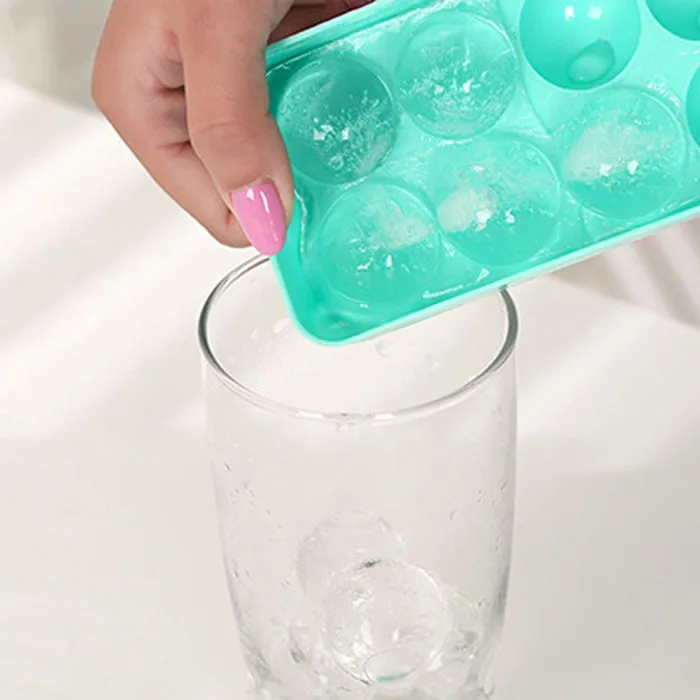 

Ice grid mold summer 14 ice cubes ice cubes DIY small ice hockey mold pudding jelly mold creative bar party w712