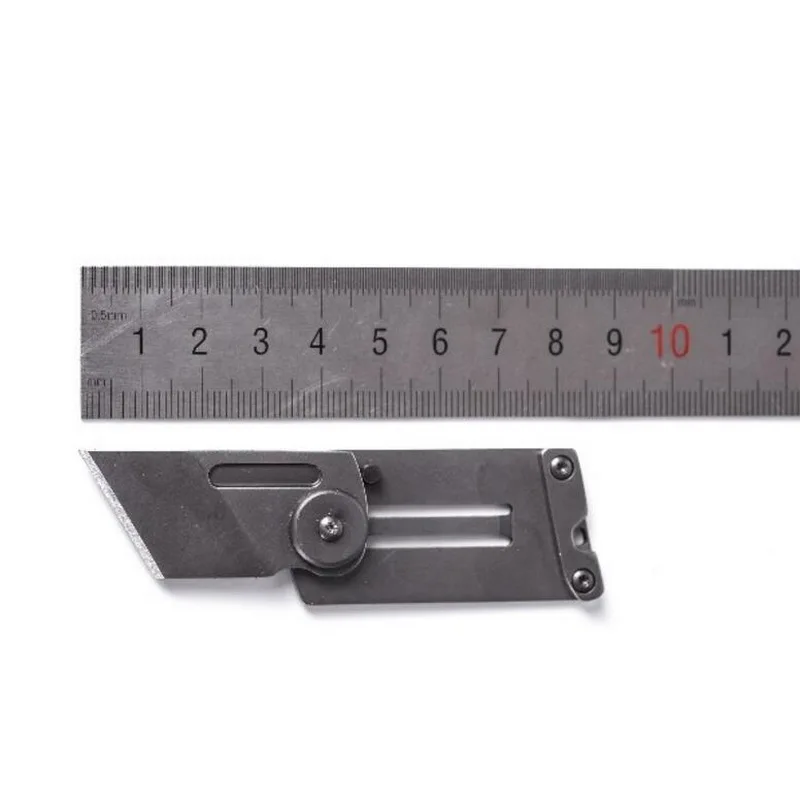 

Outdoor multifunction tool envelope knife, stainless steel EDC portable tool. Pocket tool, keychain pendant.