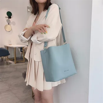 

2019 Summer Simple Bucket Bag High Quality Vintage Women's Designer Travel Bag Famous Brand High Capacity Shoulder Crossbody Bag