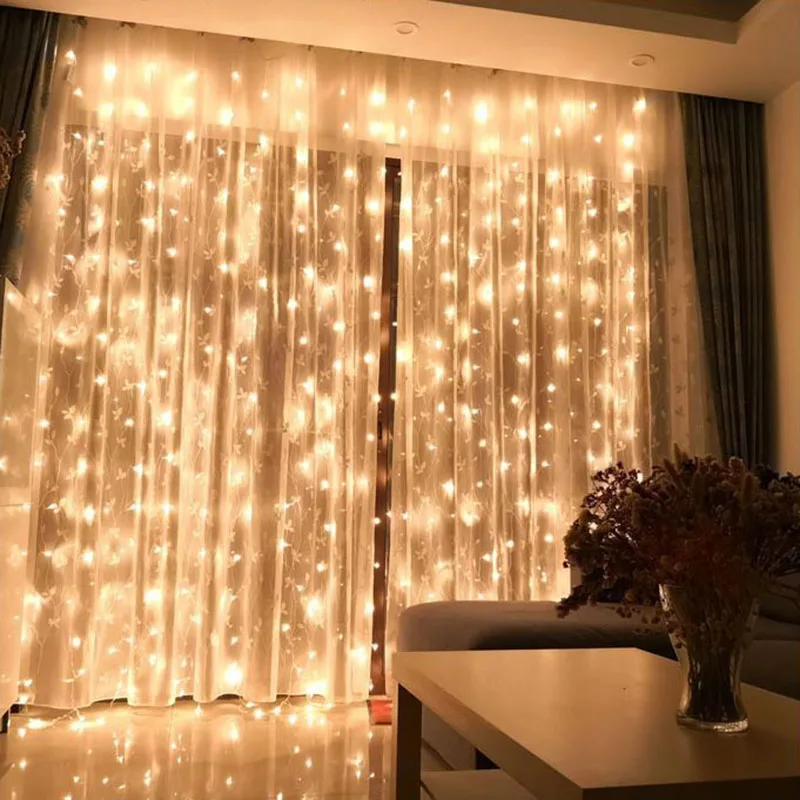 

BRIGHT SHINY DECRORATION LED CURTAIN