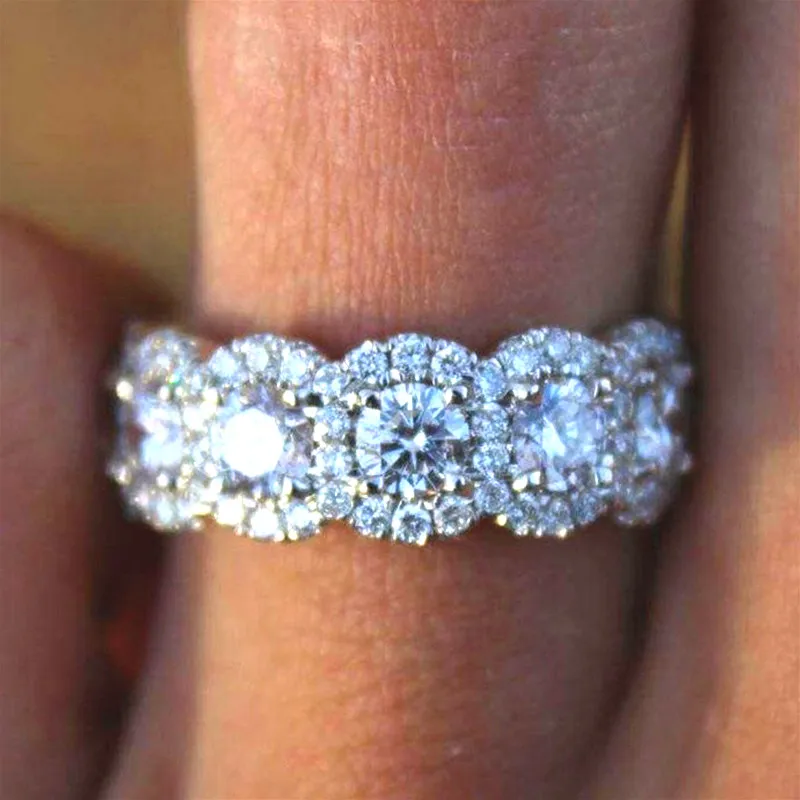 

Classic Round Flower Rhinestone Crystal Ring Female Silver Joint Ring Fashion Shiny Party Wedding Jewelry Accessories