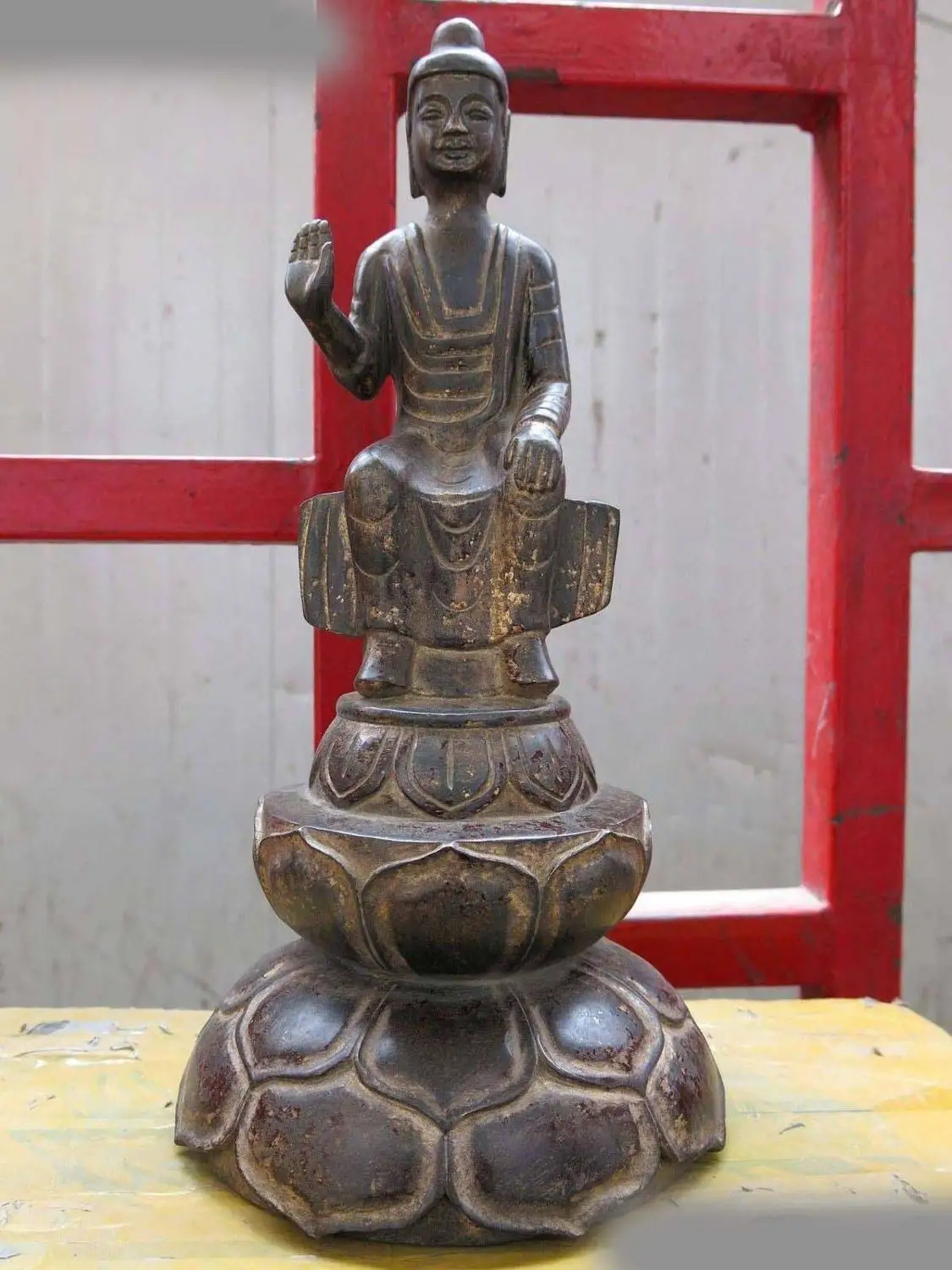 12" China old pure bronze gild Buddhism carved Lotus Taiwan buddha