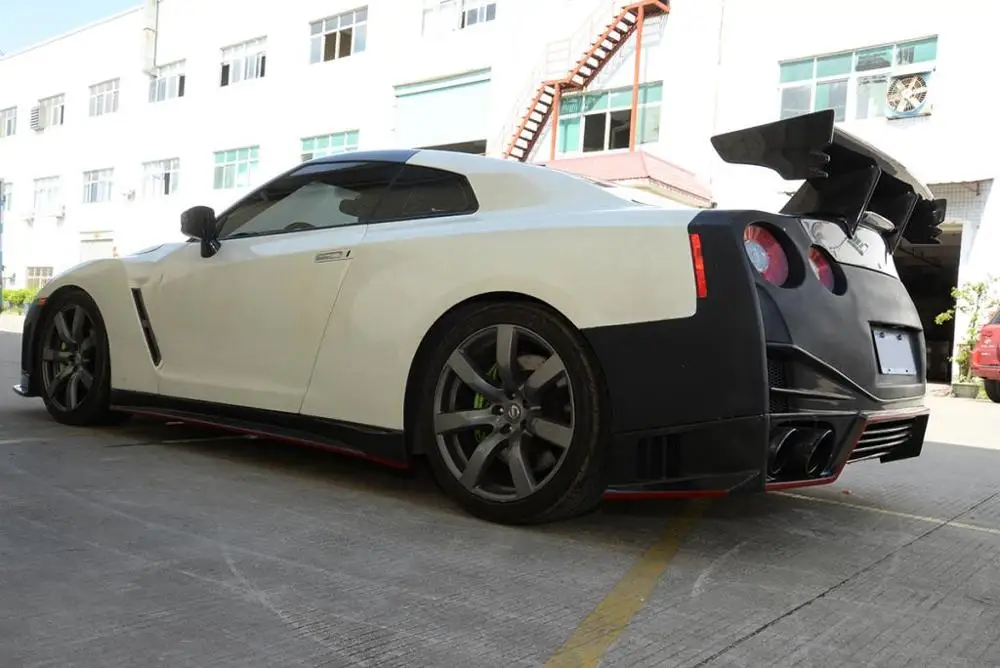 Для Nissan R35 GTR задний спойлер из углеродного волокна (в комплекте фары) GT заднее