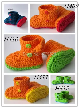 

Baby booties, Crochet booties, Baby Shoes, Infant Booties, Toddler Shoes. Orange color and green