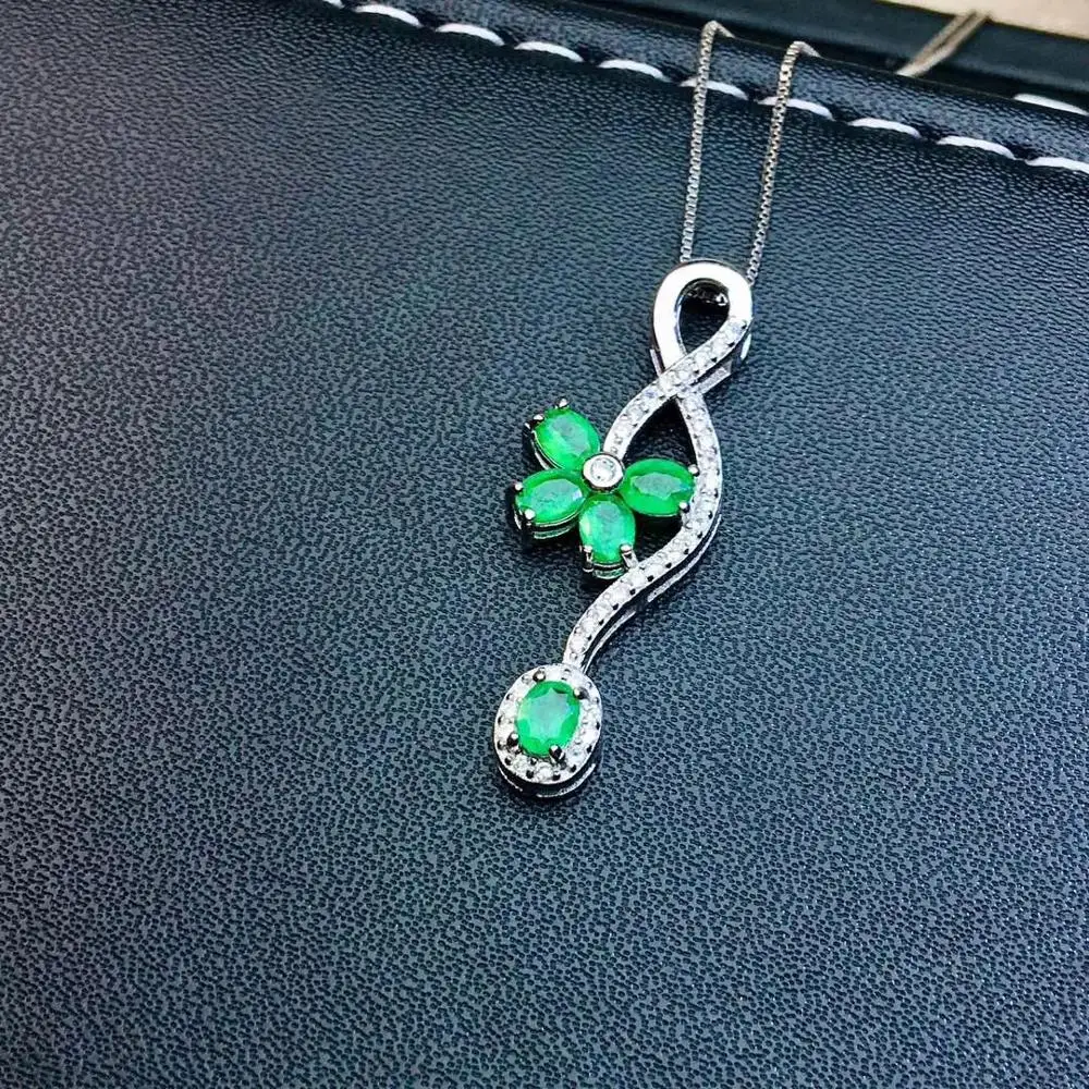  Pendentif en pierre naturelle verte émeraude collier pendentif en pierres précieuses naturelles S92