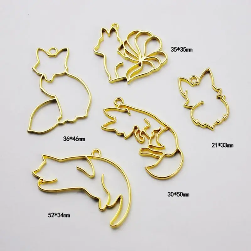 

10 Pcs UV Crystal Epoxy Border Metal Frame Bird Dolphin Cat Pig Animal Shape Hollow Modeling Crafts DIY Accessories