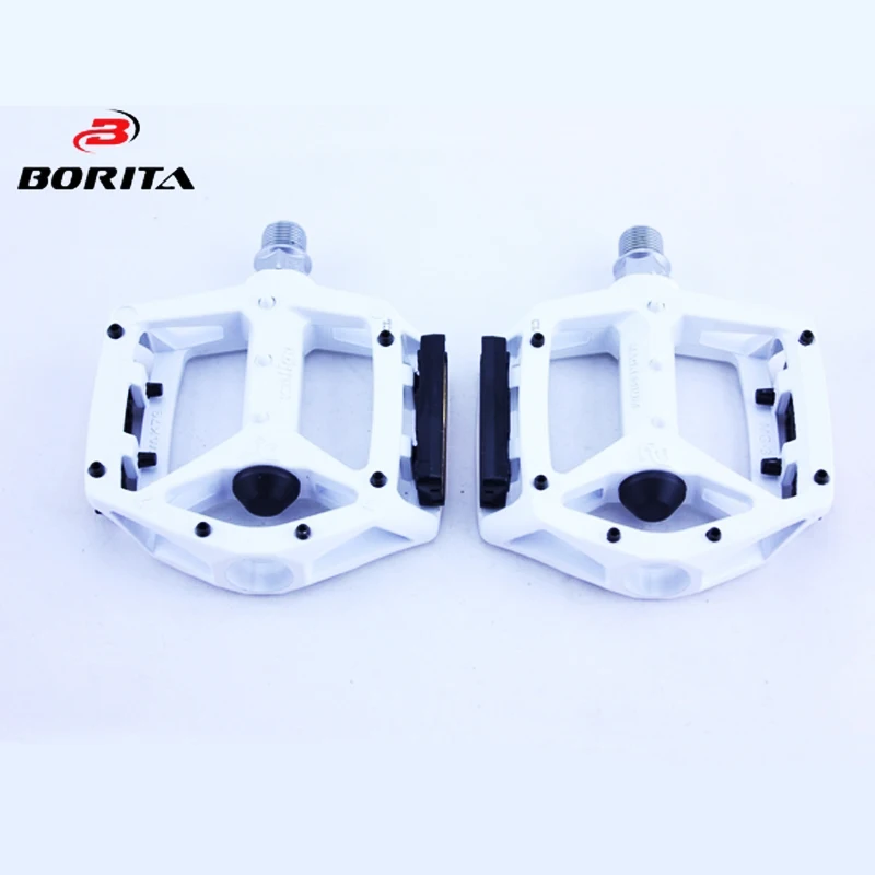 

WELLGO MG-3 Bike Bicycle Pedal MTB BMX DH 4 Color Original 9/16" Cr Mo Cycling Bearing Bike Outdoor Cycling Parts New Pedal