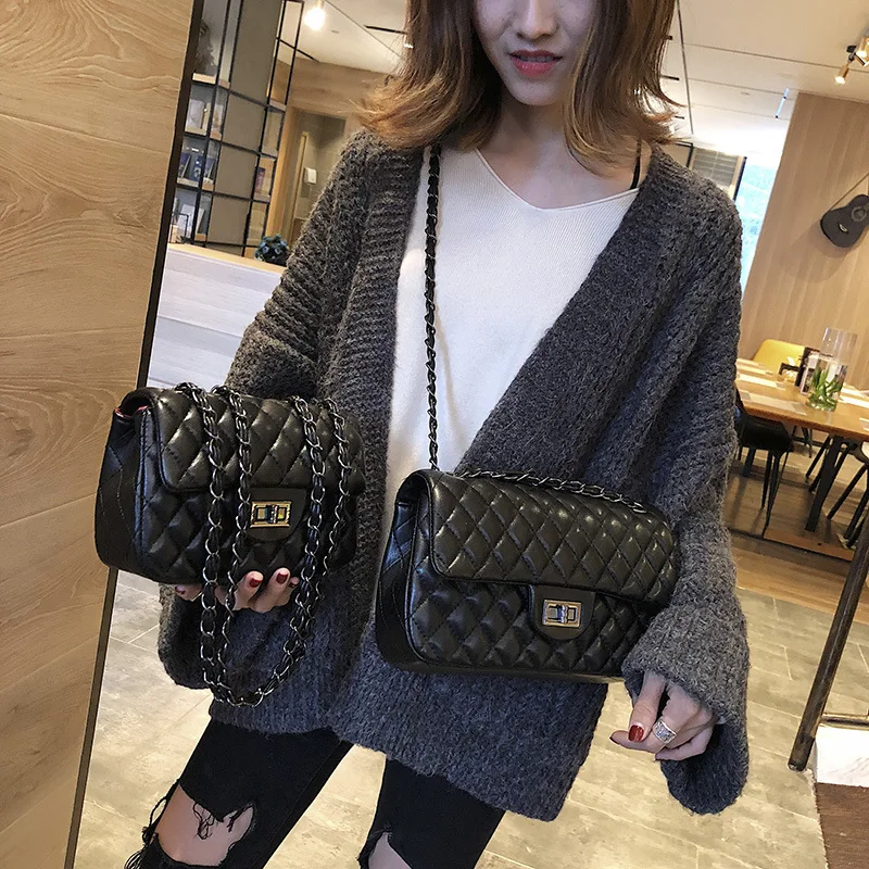 2019 new chain diagonal ladies bag Europe and America retro simple small square bag shoulder bag
