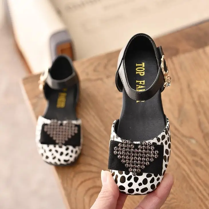 Kids Shoes Summer Baby Girls Sandals Lovey Soft Sole Baby Boys Kids Sandals Casual Beach Shoes Black Children Shoes Kids Shoes Summer Baby Girls Sandals Lovey Soft Sole Baby Boys Kids Sandals Casual Beach Shoes Black Children Shoes