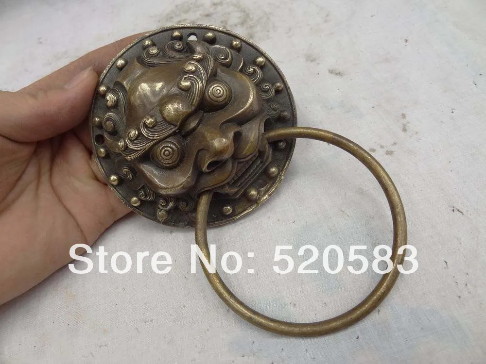 

Chinese Copper Bronze Collect Lion Head Mask Statue Ward Evil Gate Door Knocker