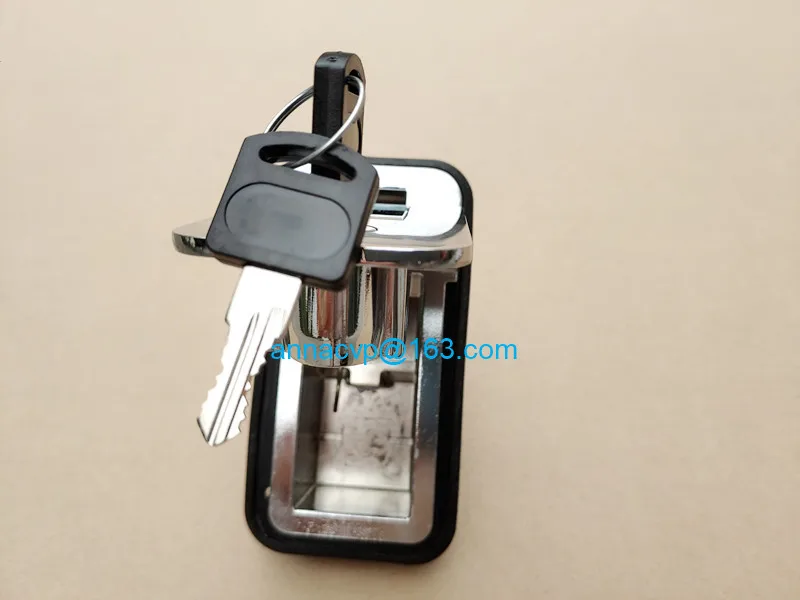 flush lock trailer parts RV parts  (9)