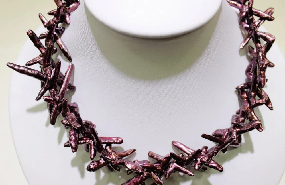 

11.21 Purple Cross Freshwater pearl necklace 20x32mm-26x41mm 16.5INCH