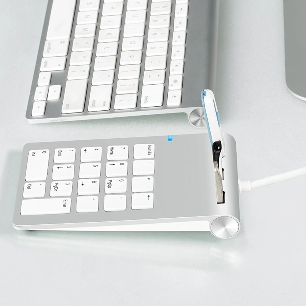 

18 Keys Ultra Slim Ergonomic Multifunctional Practical Wired Computers Accessories Mini USB 2.0 Digital Keyboard Numeric Keypad