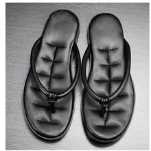 Для мужчин из натуральной кожи на плоской подошве кожа мягкая подошва тапочки Для мужчин шлепанцы британский стиль Boardered пляжные сандалии мужские шлепанцы Zapatos