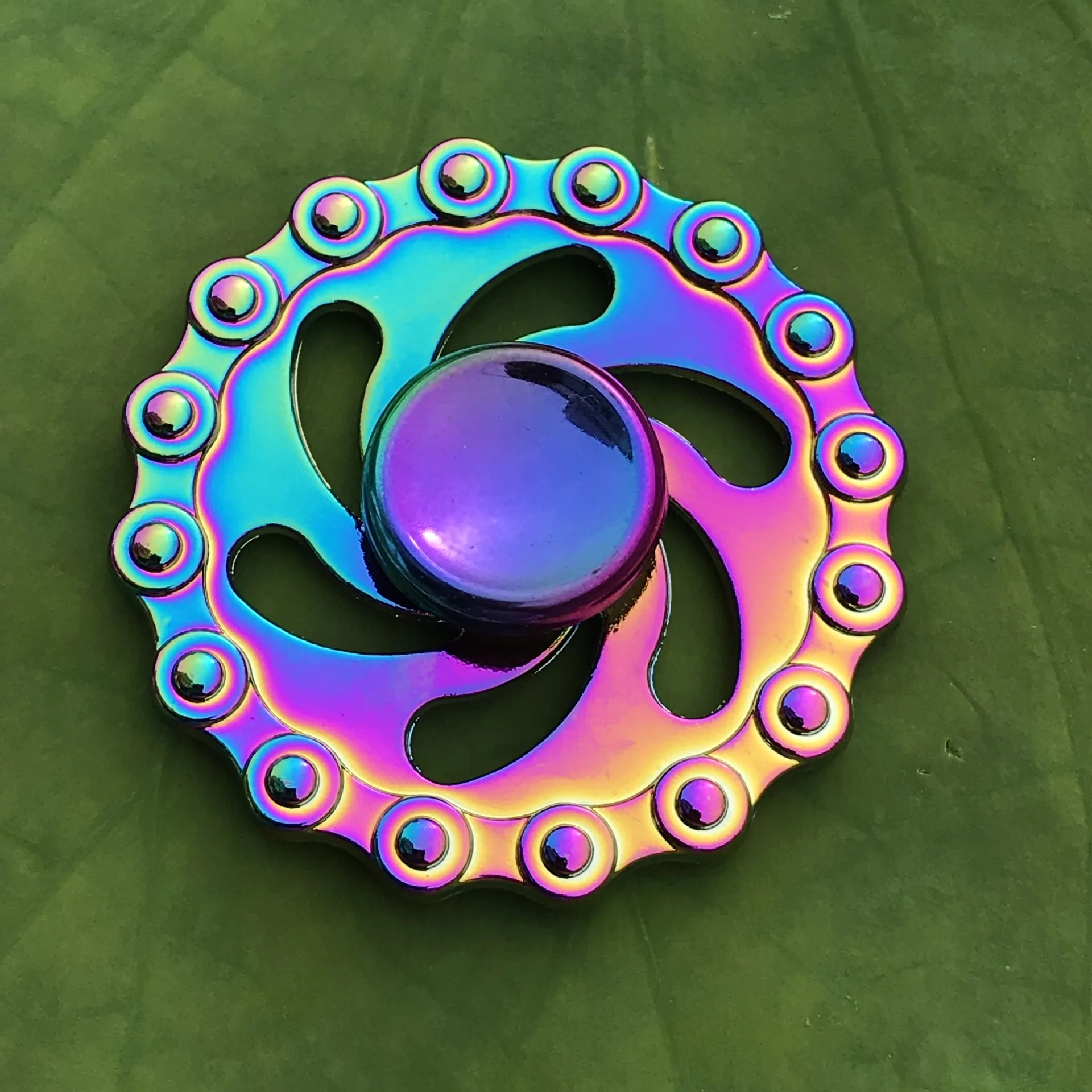 Multicolour Metal Alloy Fidget Spinner Rainbow Tri Fidget Wheels Gryo Hand Spinner R188 Electroplate Hybrid Bearing Children Toy