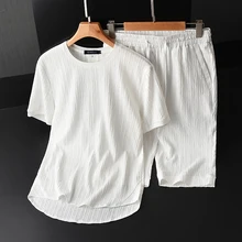 Minglu протектор летние белые мужские наборы размера плюс 4xl класса люкс из жатой ткани полосатой ткани с человеком(T-SHIRTS+ шорты) эластичность Повседневное человек наборы для ухода за кожей