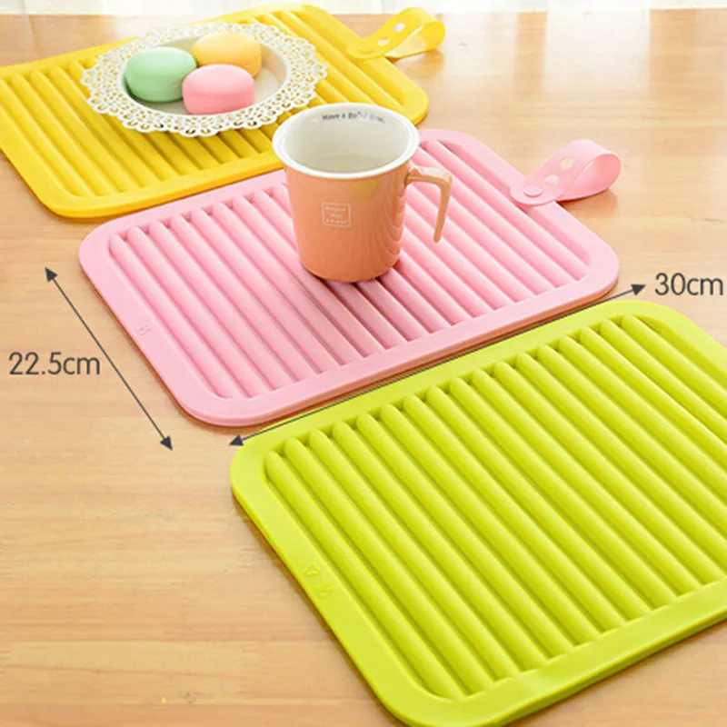 Silicone Non-slip Insulation Pad Tablemat Coasters Dishes Bowl Drain Mat Rack Holder Placemat Can Opener Kitchen Tray     (3)