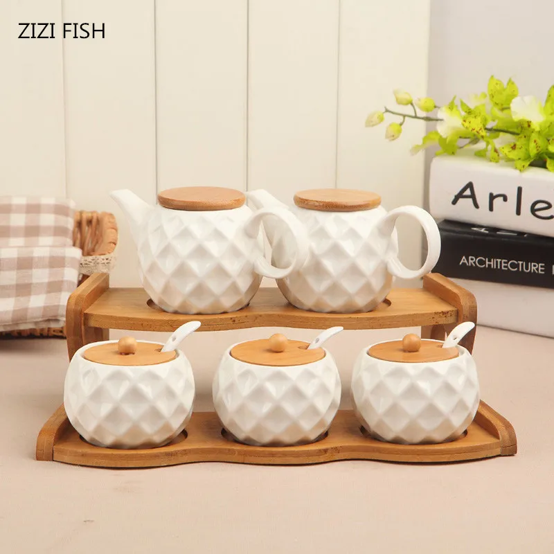 

7Pcs Bamboo Wood Chinese Ceramics Condiment spherical Spice Jars Set Salt Pepper Shakers Seasoning Sprays Cooking Kitchen Tool