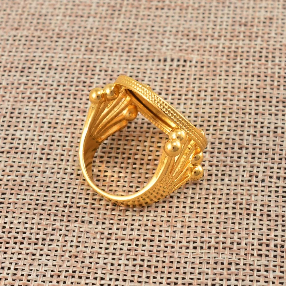 Купить Золотое Крупное Кольцо Из Оаэ