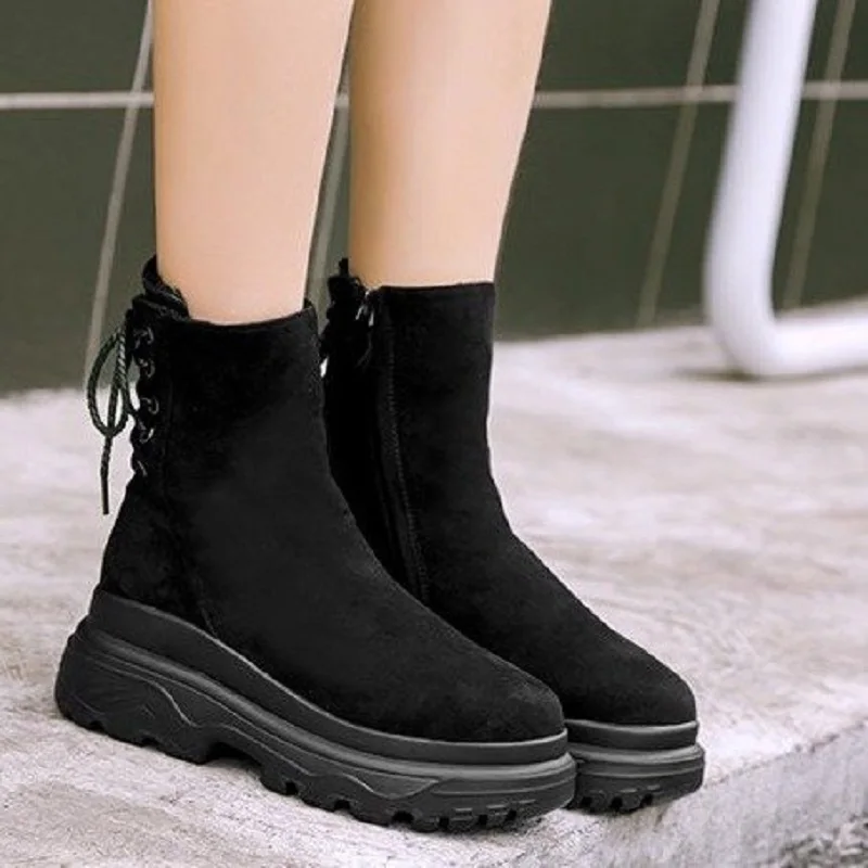 

MoBeiNi Martin boots female British wind thick-soled student short tube locomotive autumn 2018 new short boots wild riding pu