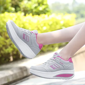 

VTOTA Luxury Sneakers Women Platform Wedges Height Increasing Shoes Ladies Trainers zapatos mujer Designer Shoes Chunky Sneakers