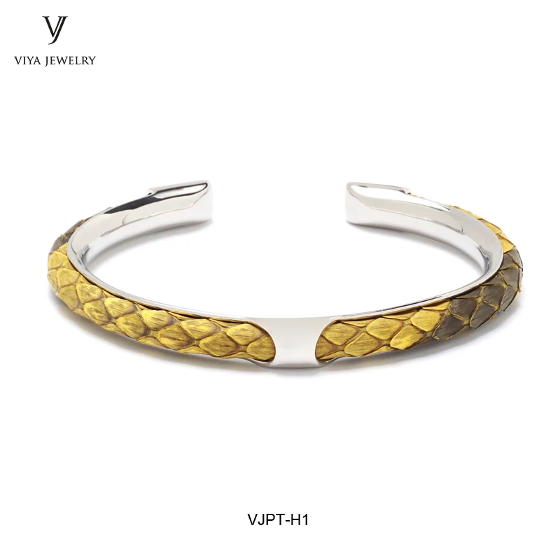2018 new python leather Bangle C shape simple python design for men bracelet (44)