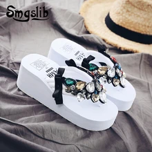 Женские шлепанцы; женские модные повседневные пляжные сандалии-Вьетнамки; женские пикантные шлепанцы на высоком каблуке; коллекция года; летняя удобная обувь с украшением в виде кристаллов