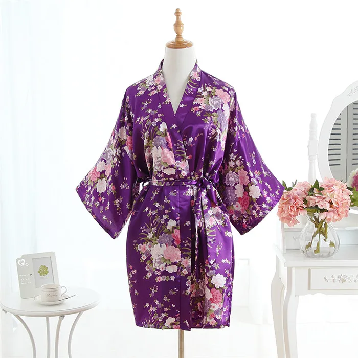 Женский шелковый атлас для свадьбы, невесты, подружки невесты Robe цветочный Халат короткий халат кимоно Ночной халат Банный халат модные R103 - Цвет: YH-Purple