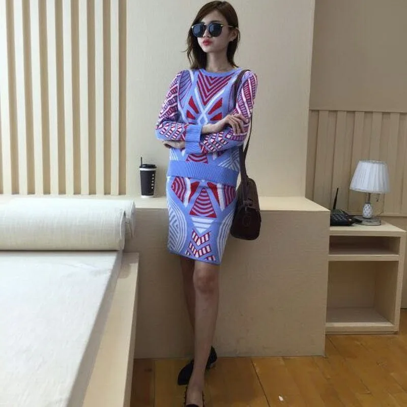 Women Knit Geometric Pattern Sweaters Tops + Skirt 2 Piece Set 2018 New Ladies Autumn Casual Long Sleeve Knitted Suit LY599