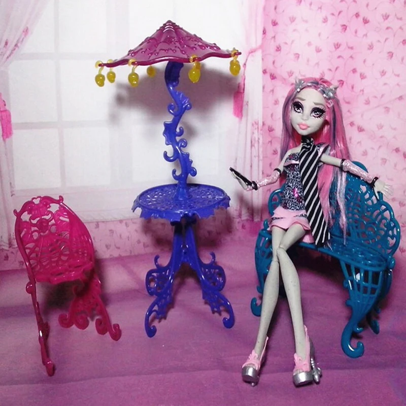 

One Set Original Dollhouse Toy Furniture Sun Umbrella Couch Table Cafe Chair Sets 1/6 Scale For Monster High Dolls