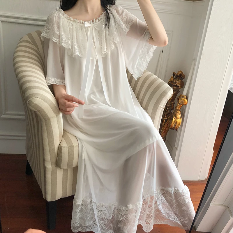 

RenYvtil 2018 Royal Nightgown Women Princess Nightdress Lace Elegant Palace Half-Sleeve Modal Sleepdress Arab Home Wear Bride