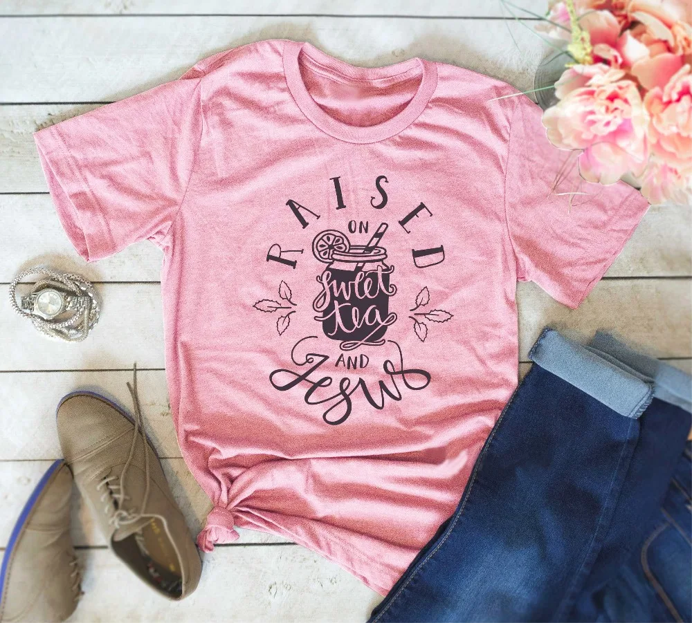 

Raised on Sweet Tea and Jesus Unisex Graphic Tee Shirt Christian tops camiseta rosa feminina casual young style t-shirt art tee