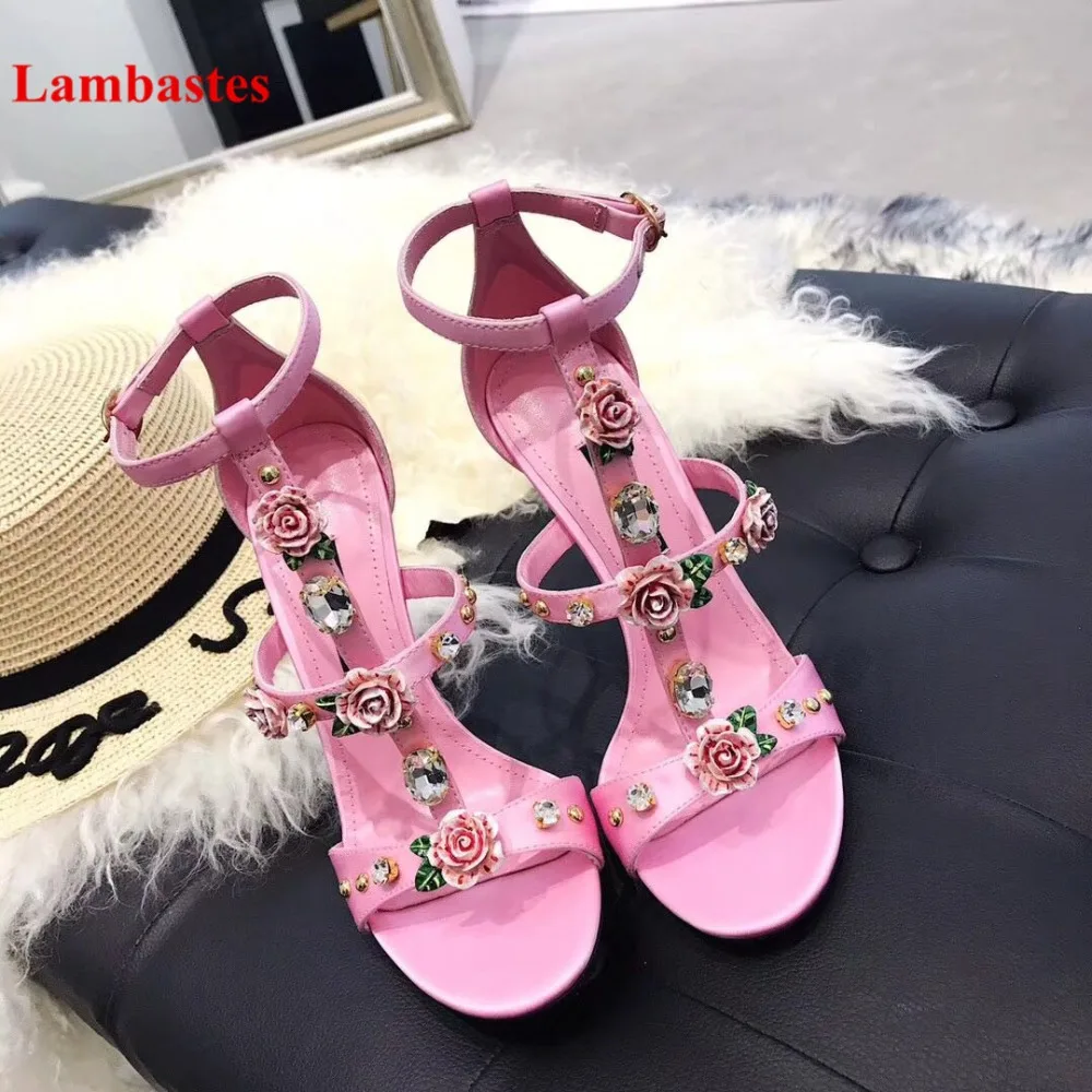 

Sandales Femme 2019 Metal Flower Rivet Buckle Strap Sandals Women Peep Toe High Heels Summer Ladies Shoes Women Sandalias Mujer