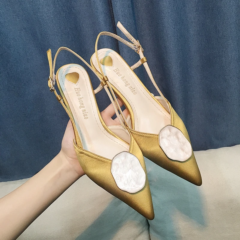 

Women's Shoes Sandals New Summer Fine-heeled Spiked Crystal and Metal Square Button High-heeled Shoes