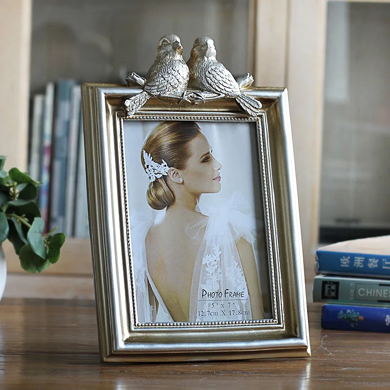 

Hot Selling Newest 67810 Inch Retro Silver White Imitation Wood Resin Photo Frame Pendulum Photo Can Wall Hanging Home Decor