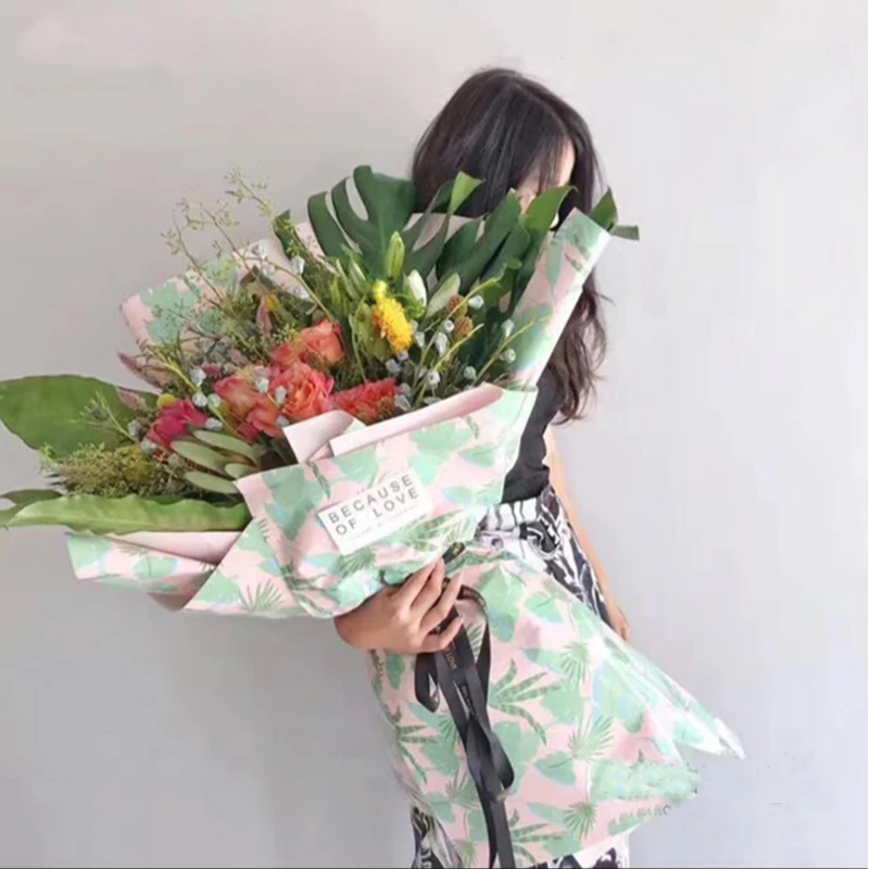

10 Pieces Flower Oil Wrapping Paper 50*70 CM High-grand Flower Bouquet Packing Paper Wedding Party Florist Supply 128G