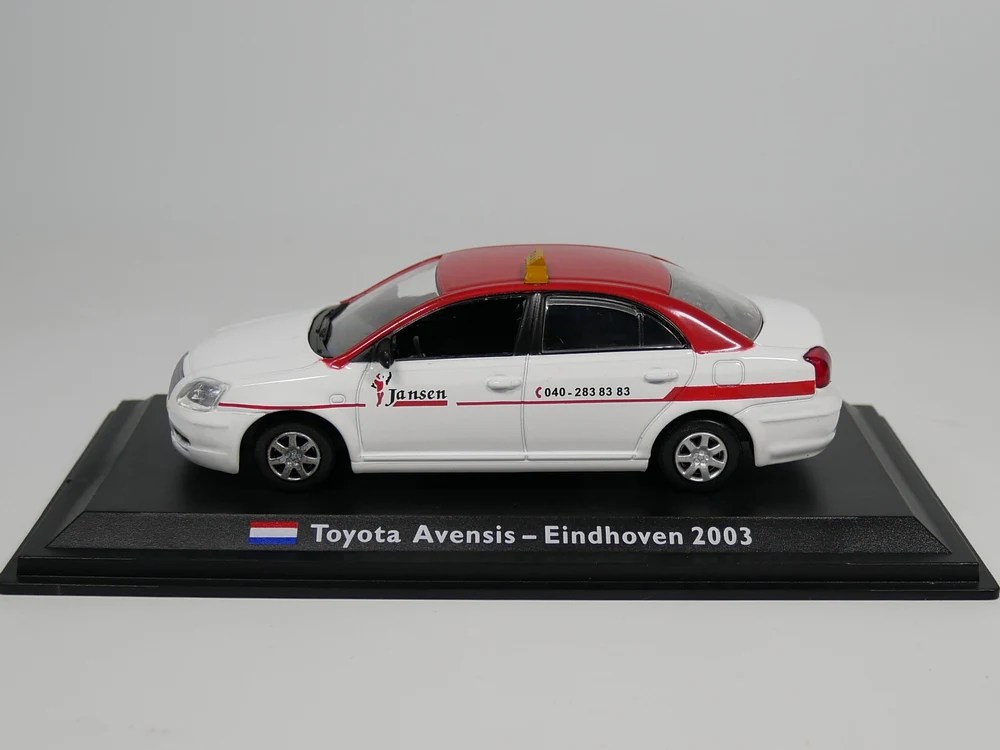 Leo модель 1:43 Toyota Avensis 2003 Eindhoven такси Нидерланды такси литой модели автомобиля