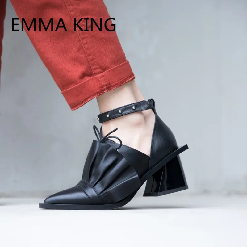 

2019 Runway Ruffles Pointed Toe Women Pumps Ankle Buckle Strap Ladies Slingbacks Shoes Woman Sexy Rivets Chunky High Heels