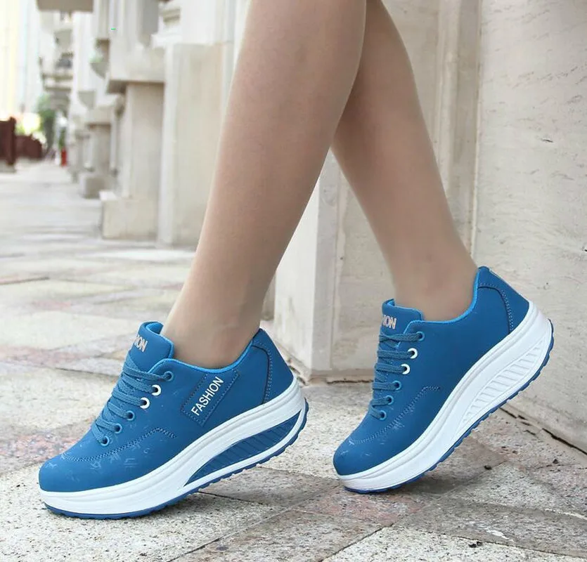 

HOT Women Sneakers 2019 Breathable Waterproof Wedges Platform Vulcanize Shoes Woman Pu Leather Casual Shoes tenis feminino