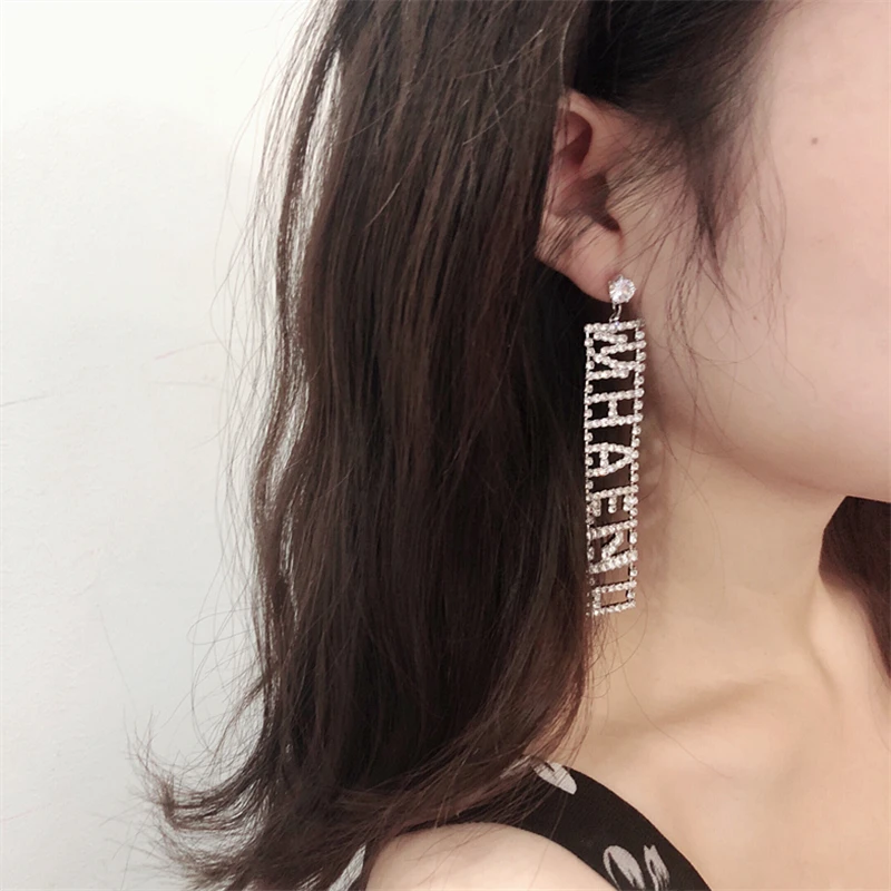 

New Luxury Letter Dangle Earrings For Women 2019 Fashion Geometric Statement Earrings Charm Drop Earring Female Brincos Jewelry