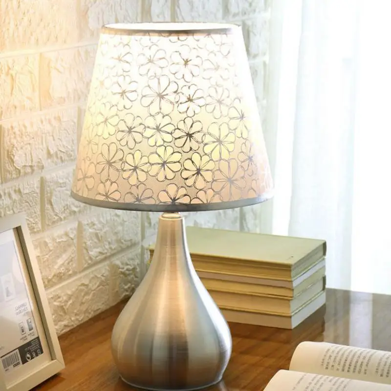 

Modern Simple Bedroom Decoration Alloy metal Fabric E27 LED Table Lamp For Living Room Study Room Lamp Warm Bed Headlamp 1105
