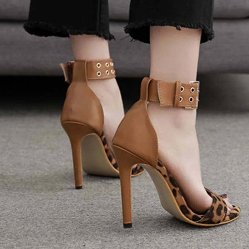 

2019 Summer Sandals Leopard Open toe Sandals Women Fashion heels Buckle Strap Wedding Pumps Party Shoes Women Shoes